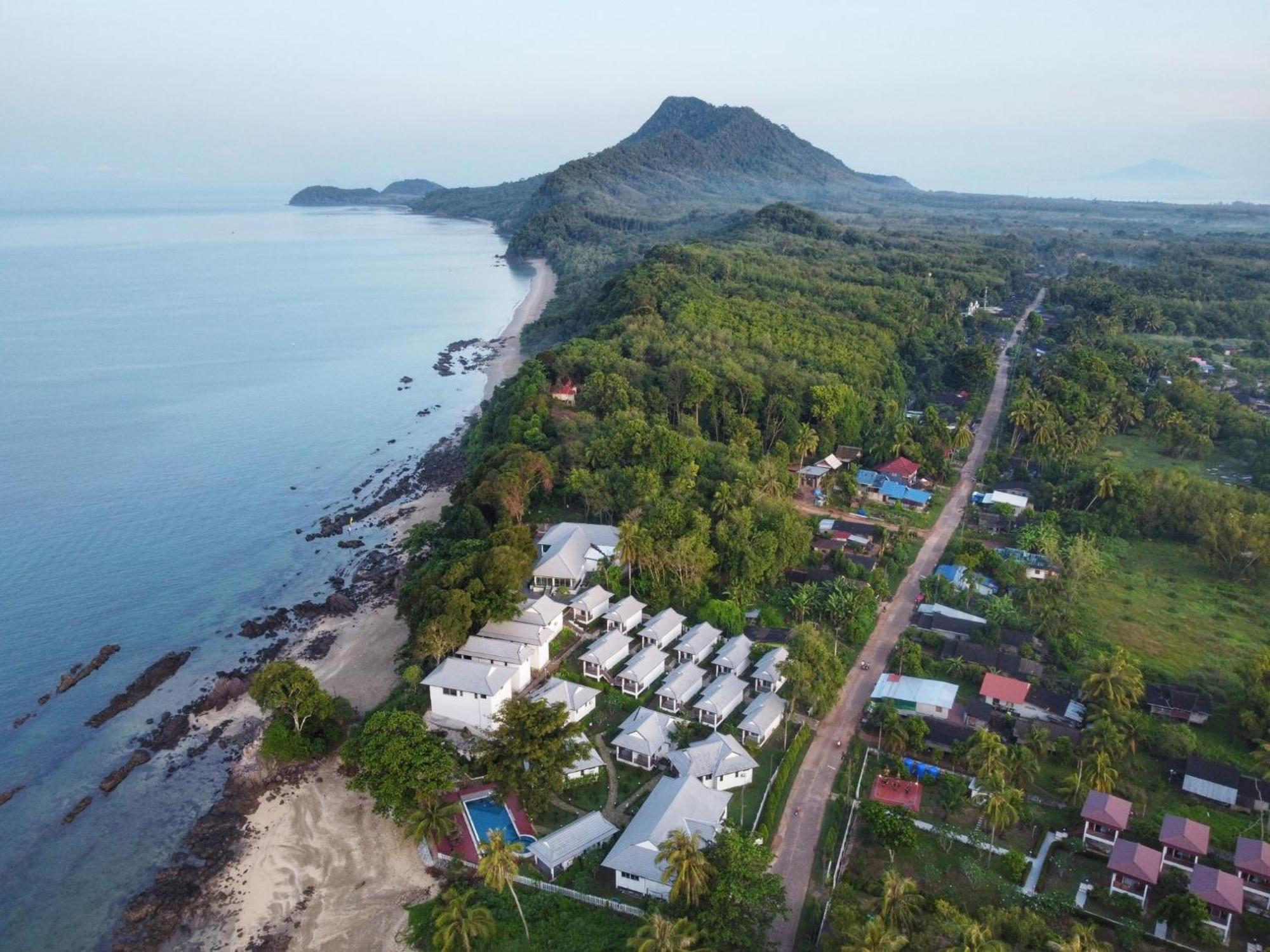Horizon Beach Resort Koh Jum Exterior foto