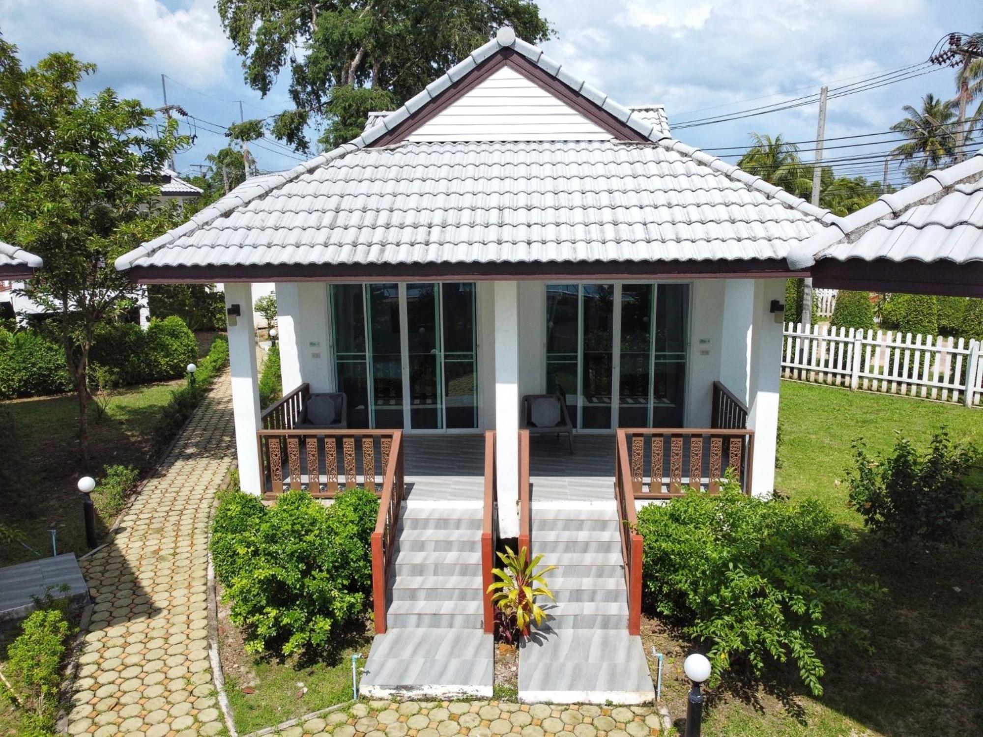 Horizon Beach Resort Koh Jum Exterior foto