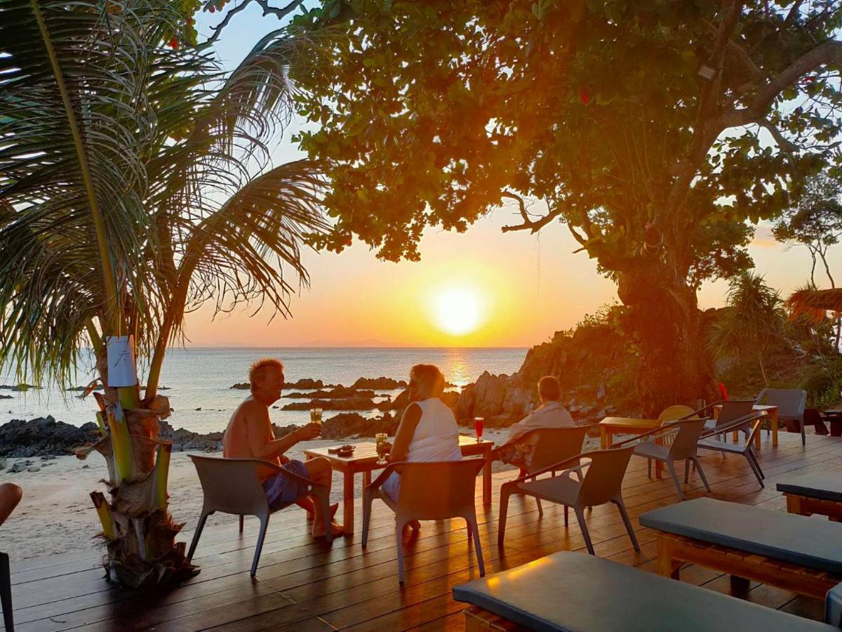 Horizon Beach Resort Koh Jum Exterior foto